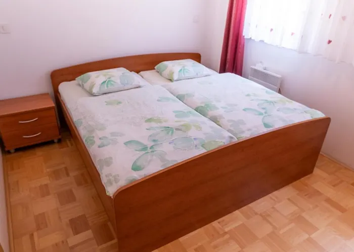 Prázdninový dům House Parabola Log pod Mangartom