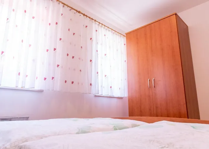 Prázdninový dům House Parabola